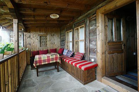 The House With The Vine Guest House زيرافنا المظهر الخارجي الصورة